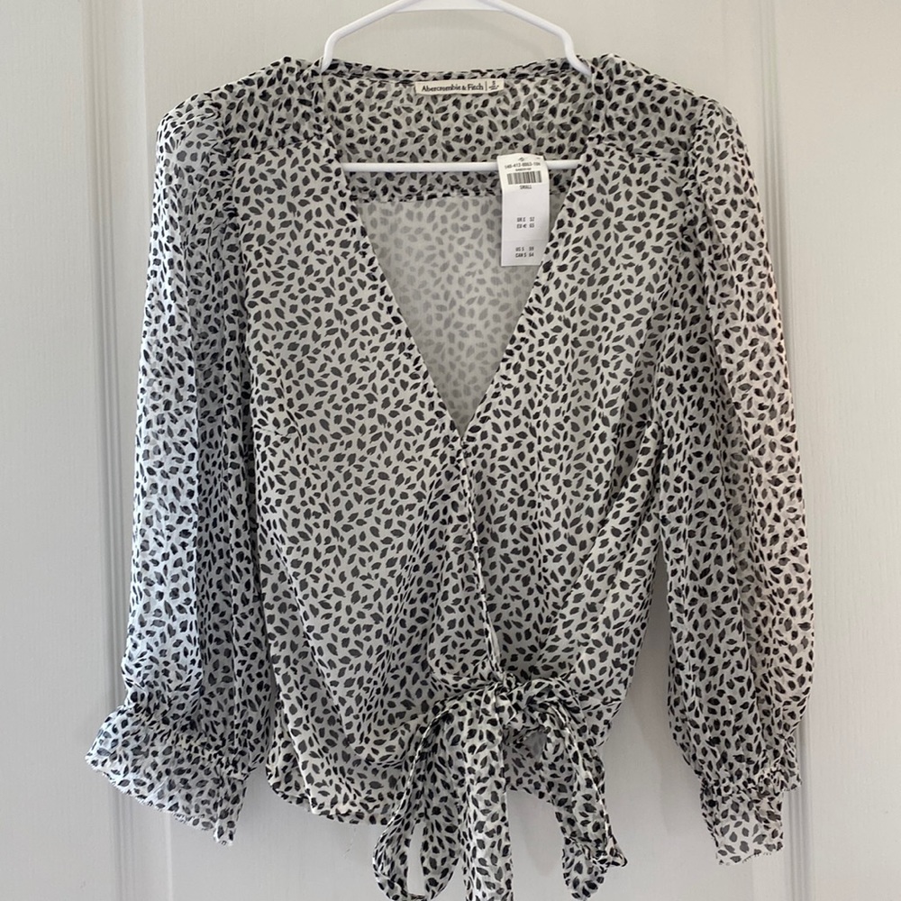 Abercrombie Wrap Top